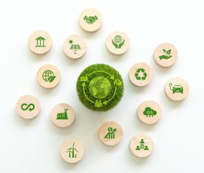 Lca-life,Cycle,Assessment,Concept.a,Green,Ball,With,An,Lca,Icon.