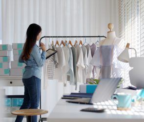 Fashion logistics, fashion supply chain