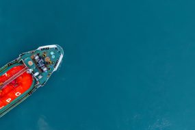 sustainable logistics, oil and gas logistics, oil and gas supply chain, logistics solution provider